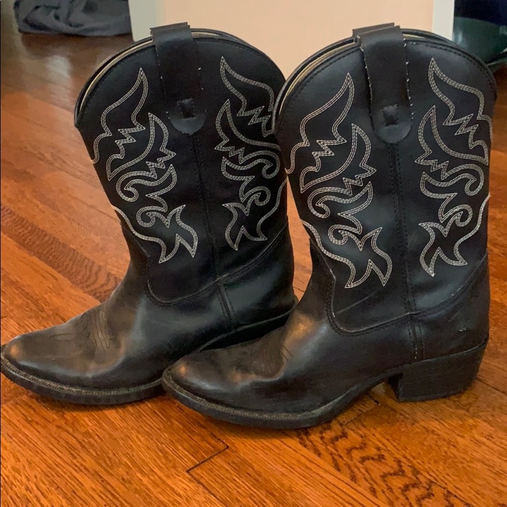 Boys cowboy boots